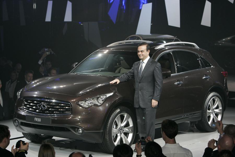  Infiniti FX50 2009 года  (фото 106 из 110)